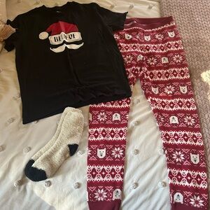 Old Navy Black and Red Women’s Pajama Set